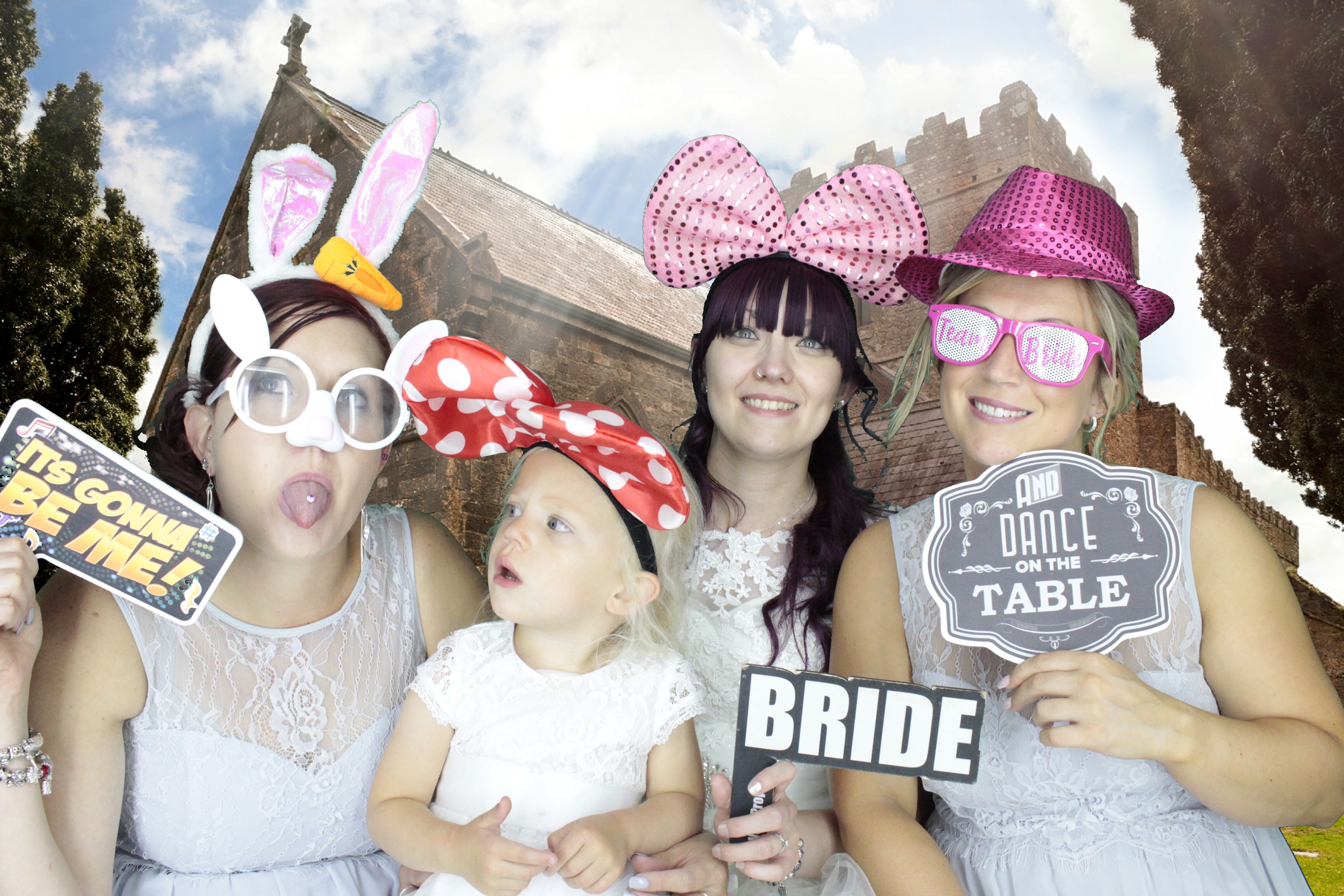 Katie and Jons Wedding | View more photos from the event at gallery.myphotoboothexperience.co.uk/u/MyPhotoBoothExperienceLtd/Katie-and-Jons-Wedding